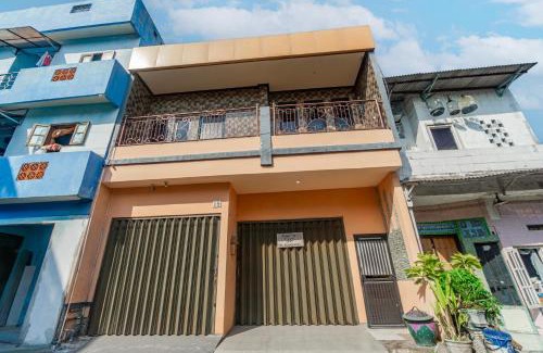 Sidoarjo Hotel | Hotel O Buduran Homestay Syariah