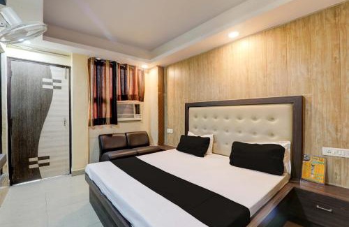 Alambagh Hotel | Hotel O Canal Zone