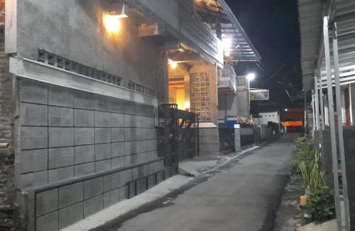 Purwokerto Hotel | Hotel O Chimi Rumah Kost