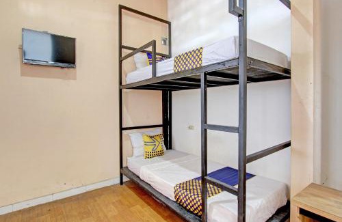 Berbah Hotel | Hotel O Cindelaras B&b Bunk Bed