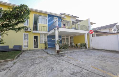 Kampung Merbau Patah Hotel | Hotel O Come Inn Premium