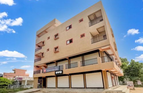 Bhopal Hotel | Hotel O Crown Square