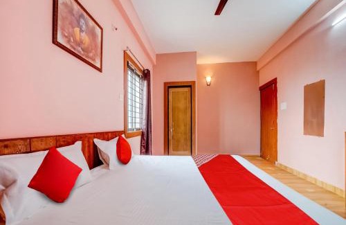 Bhopal Hotel | Hotel O Crown Square