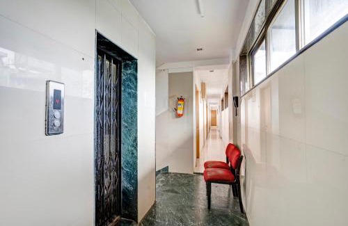 Andheri Hotel | Hotel O Delight Inn Near Andheri Railway Station