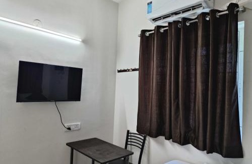 Siruseri Hotel | Hotel O ELITE STAY