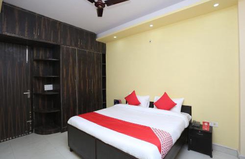Vasundhara Hotel | Hotel O Golden Palace