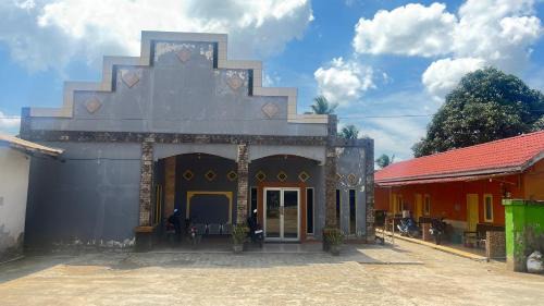 Borneo Hotel | Hotel O Guest House Leo Patra