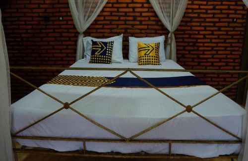 Kayangan Hotel | Hotel O Holy HomestayNearWisata Kopi Desa Tamansari