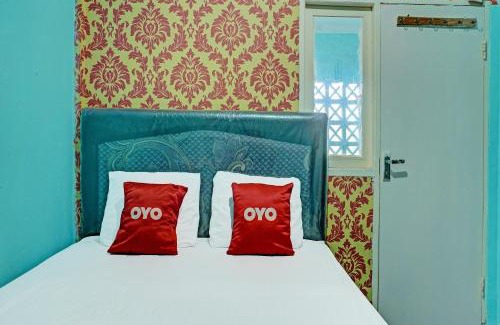 Karawang Hotel | Hotel O Home Stay Elis Cateliya Syariah