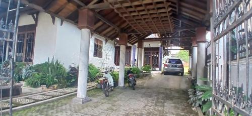 Sangkanurip Hotel | Hotel O Home Stay Syariah Annur
