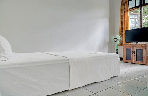 Pelabuhan Ratu Hotel | Hotel O Home Stay Syariah Aom Kusman