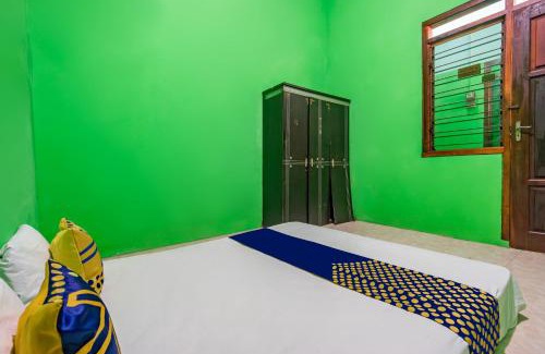 Surabaya Hotel | Hotel O Homestay Pak To Syariah