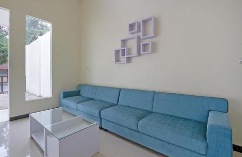 Blitar Hotel | Hotel O Irma's Residence