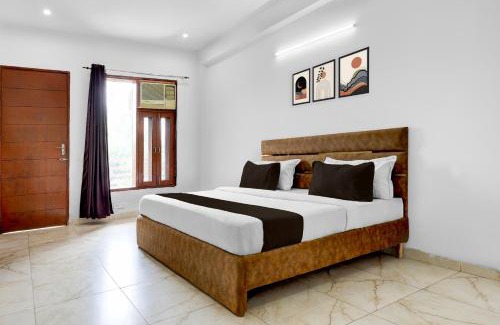 Sector 39 Hotel | Hotel O J N Residency