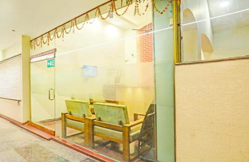 Khattalwada Hotel | Hotel O Jaistambh Chowk Formerly Guru Kirpa