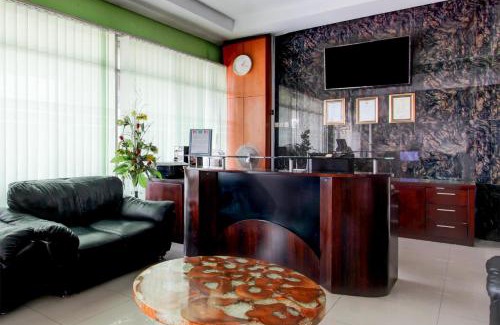 Ngemplak Hotel | Hotel O Jalan Slamet Riyadi Near Bandara Adi Soemarmo Formerly Amanah Sejahtera