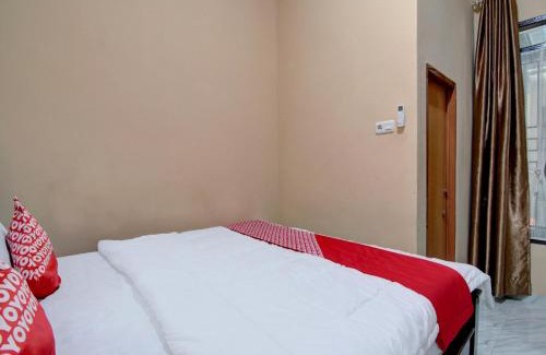 Pekanbaru Hotel | Hotel O Jasmine House Syariah Near Masjid Nurul Ikhwan