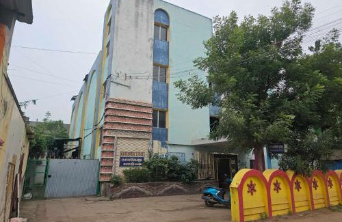 Neyveli Hotel | Hotel O Kamadhenu Lodge