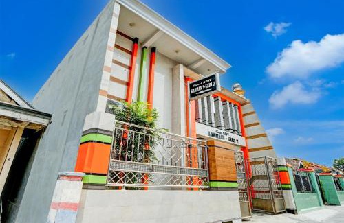 Gresik Hotel | Hotel O Karman's Sari 1 Homestay Syariah