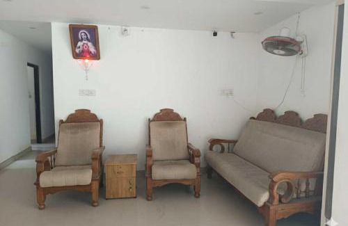 Kanjirappally Hotel | Hotel O Koratty Bridge Formerly Pious B Residency