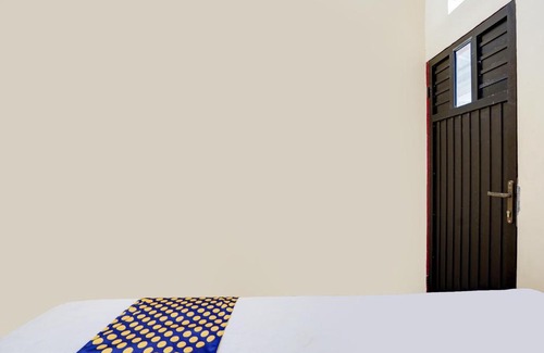 Sedati Hotel | Hotel O Kost 2 Putra Syariah