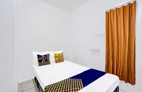 Waru Hotel | Hotel O Kost Umik Sidoarjo Syariah