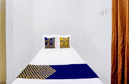 Waru Hotel | Hotel O Kost Umik Sidoarjo Syariah