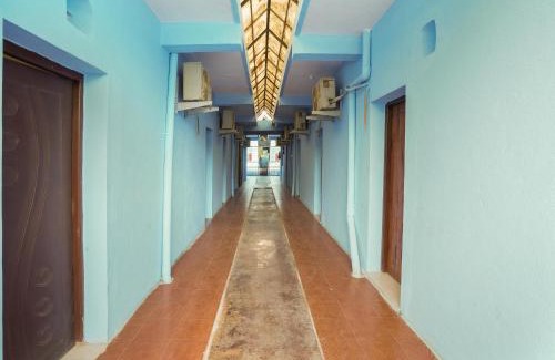 Attibele Hotel | Hotel O Lakshmi Sri Boarding & Lodging