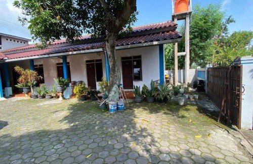 Kendal Hotel | Hotel O Lies Kostel Syariah