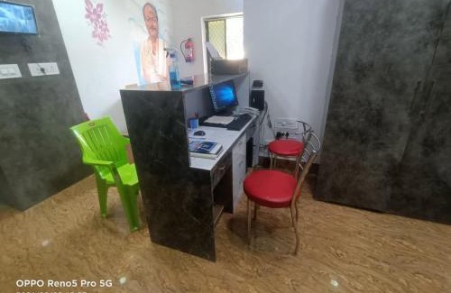 Jagatsinghpur Hotel | Hotel O Mahavir Guest House