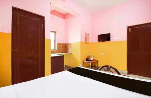 Thakurpukur Hotel | Hotel O Mamoni Guest House