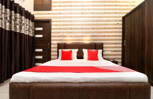 Jalandhar Hotel | Hotel O Max