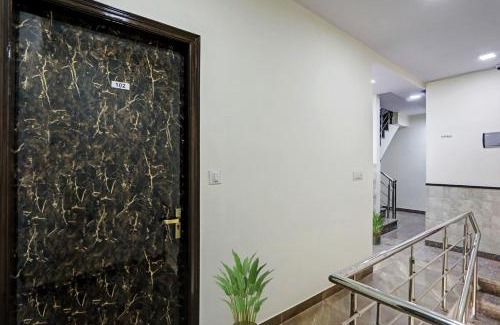 Azadpur Hotel | Hotel O Mayur