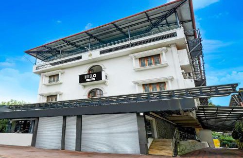 Shenoys Hotel | Hotel O MG Road Marine View Point