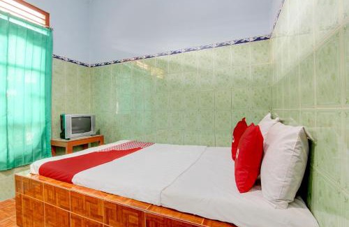 Cangkringan Hotel | Hotel O Pondok Wisata Kurniawan 2NearWonogondang Camp (Bumi Perkemahan Wonogondang)
