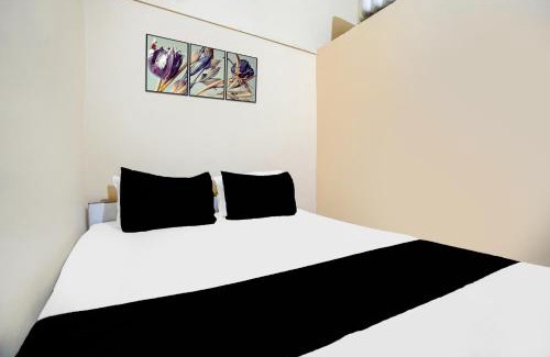 Iglas Hotel | Hotel O Pratiksha