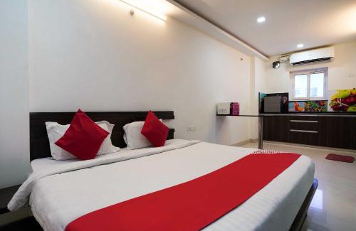 Vizianagaram Hotel | Hotel O Pydithalli Ammavari Temple Vizianagaram