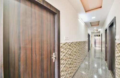 Kota Hotel | Hotel O Q7