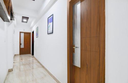 New Town Hotel | Hotel O R JOHNSON