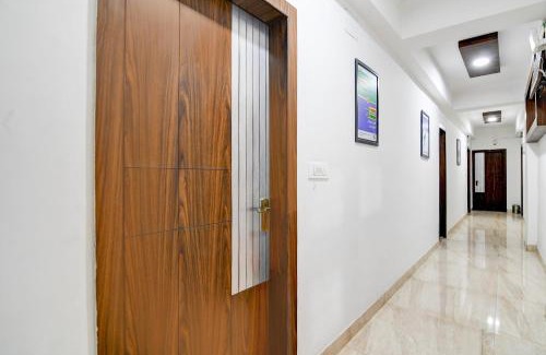 New Town Hotel | Hotel O R JOHNSON