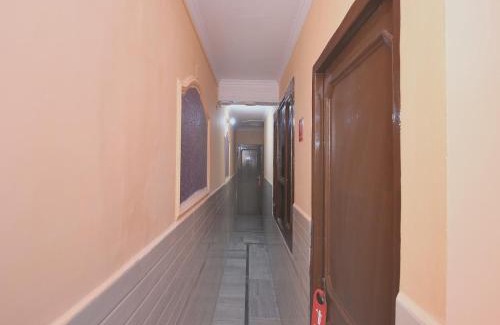 Sector 45 Hotel | Hotel O Rajesh Palace