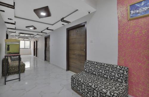 Thaltej Hotel | Hotel O Rudra Palace