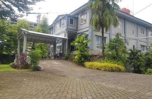 Makassar Hotel | Hotel O Rumah Massagena Syariah Near Gedung Olahraga Enrekang