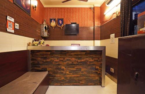 Azadpur Hotel | Hotel O Sai palace