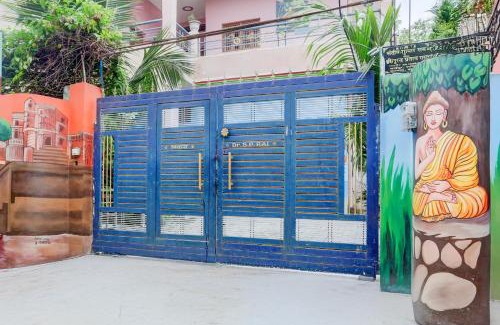 Sarnath Hotel | Hotel O Shanti Buddha