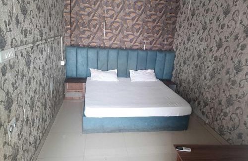Gorakhpur Hotel | Hotel O Shiya Palace Hotel & restaurant