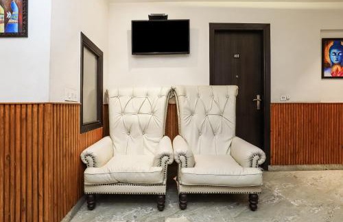 Adarsh Nagar Hotel | Hotel O Shri Sai