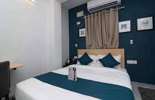 Kalighat Hotel | Hotel O Silver Key Deshapriya Park Near Kalighat Kali Temple