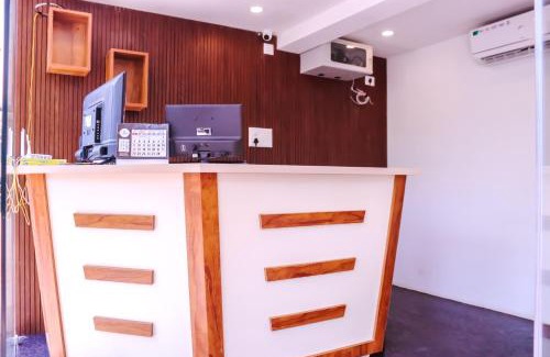 Nedumangad Hotel | Hotel O Siva Jyothi