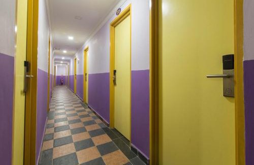 Taman Sri Muda Hotel | Hotel O Sri Muda Corner Sdn Bhd